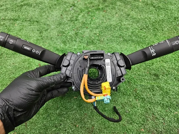 Airbag-Schalter Opel Insignia A 25947775 image 2