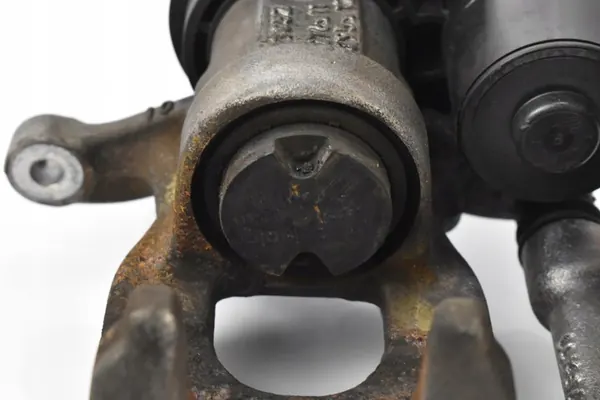 Vasen takajarrusatula 276 Mercedes W177 W118 image 5