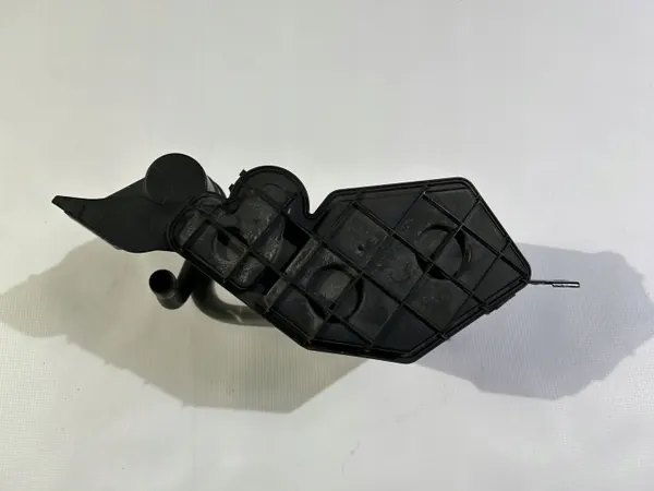 Filtre à charbon EVAP OEM 6700369280 Maserati image 6