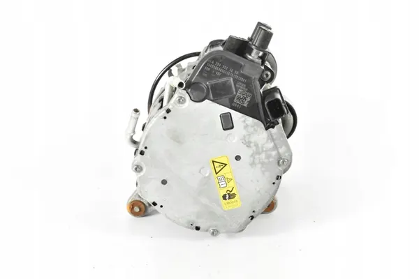 ALTERNATOR MERCEDES BENZ W213 W238 W205 W253 1.5 2.0 CGI A2649001000 image 3