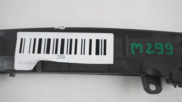 Feu Stop Arrière OEM 360187919 pour Citroen C4 Cactus image 4