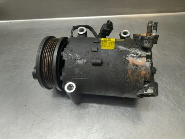 Compresor AC Ford 2.0 TDCI AV6N-19D629-BC image 2