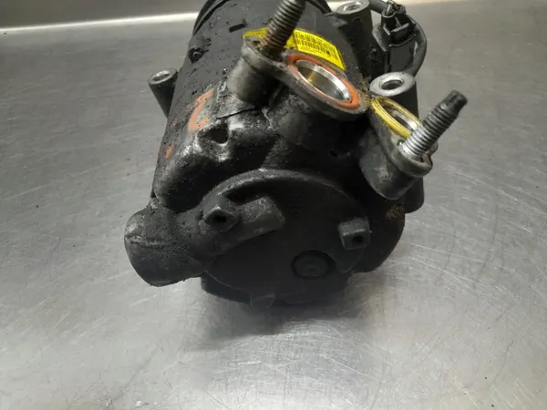 Compresor AC Ford 2.0 TDCI AV6N-19D629-BC image 4