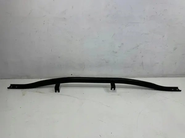 Pieza compartimento motor Porsche Macan OEM 95B805629 image 2