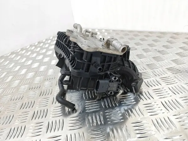 Coletor de admissão VAG 04C129709K image 4