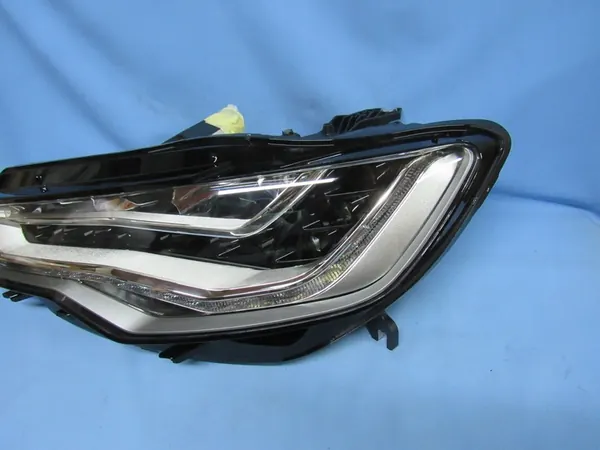 Linkes Audi A6 C7 4G0 Full LED Licht Europa1 image 3