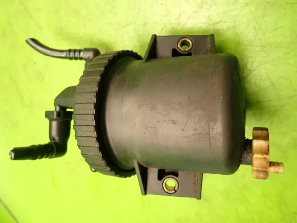 Polttoainesuodattimen kotelo CITROEN C5 I 2.0 D 2002 9642105180C image 3