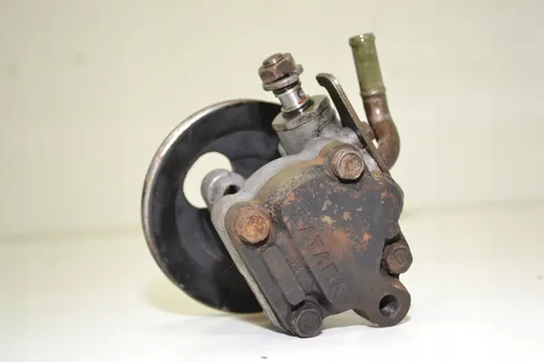 Servostyrningspump Mitsubishi Pajero II 3.0 V6 1997-2000 OEM 267662 image 5