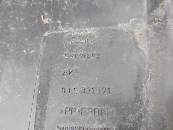 Audi A3 8L Left Front Wheel Arch OEM image 5