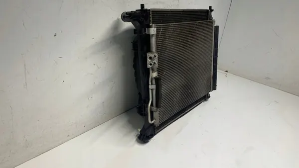 KIA SPORTAGE IV 2.0 CRDI Vesijäähdytin Tuuletin 15-21 OEM image 3