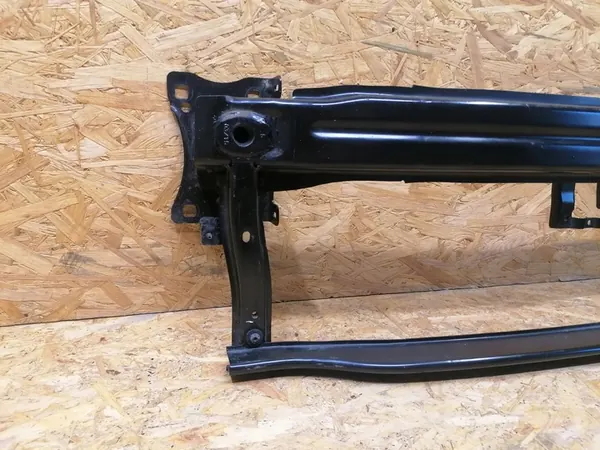 Etupuskuri SEAT LEON 3 III 5F FR 2012-2016 image 2