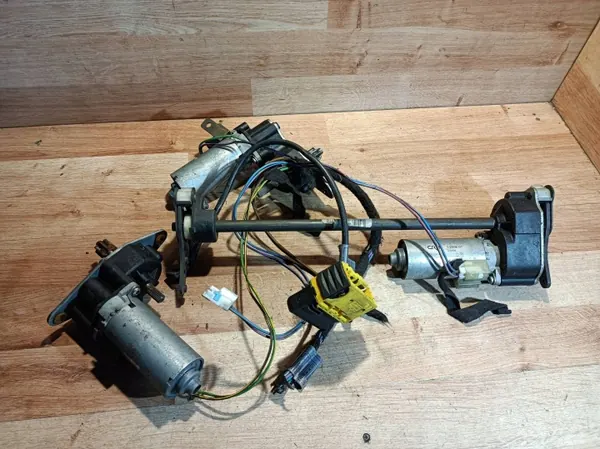 Moteur de siège OEM 1196801 gauche avant BMW X5 E53 image 4