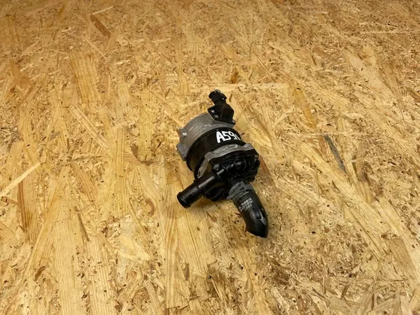 Extra vattenpump Audi A4 B9 A5 8W Q5 80A image 4