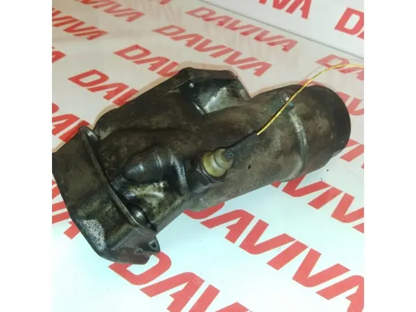 Ssangyong Rexton Öljysuodattimen kiinnike OEM A6651800310 image 7