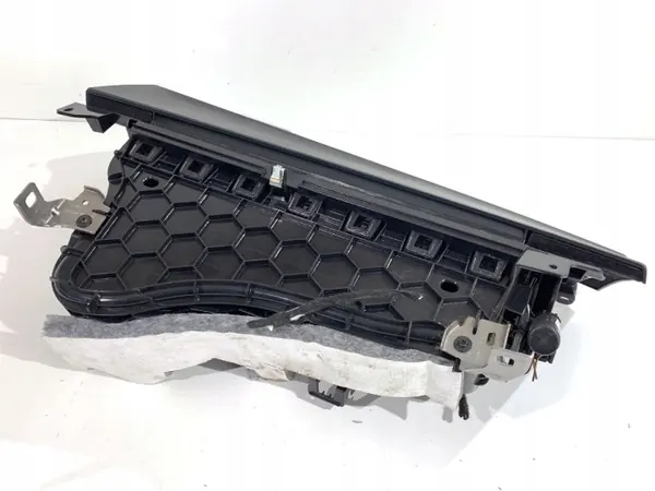 OEM LORK-625-117272 Matkustajan Tasku BMW F22:lle image 5