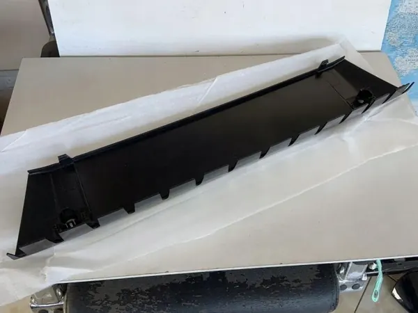 Kennzeichenhalter Audi Q5 8R OEM 8R0807287D image 3