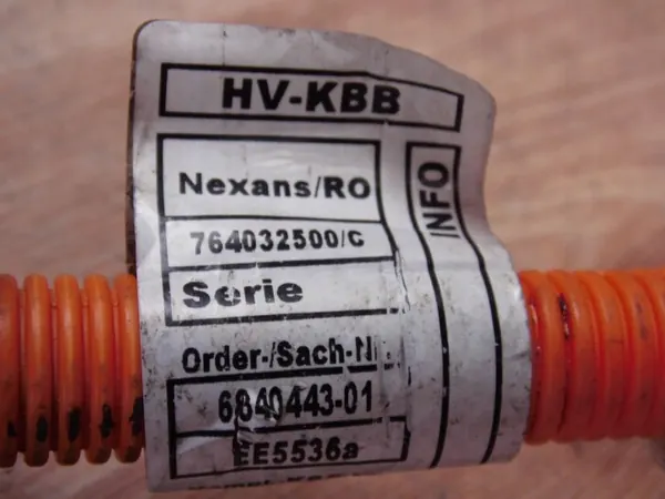 Harness Motor BMW OEM 764032500C Usado image 3