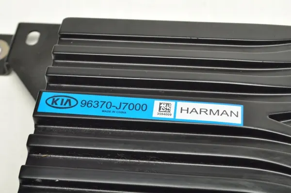 Luidsprekerversterker OEM 96370-J7000 Kia Ceed III image 4