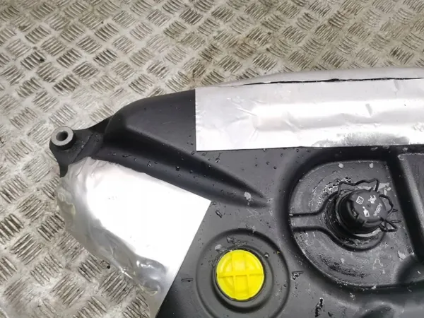 Tanque AdBlue Infiniti Q50 2017 OEM 0444040017 image 7