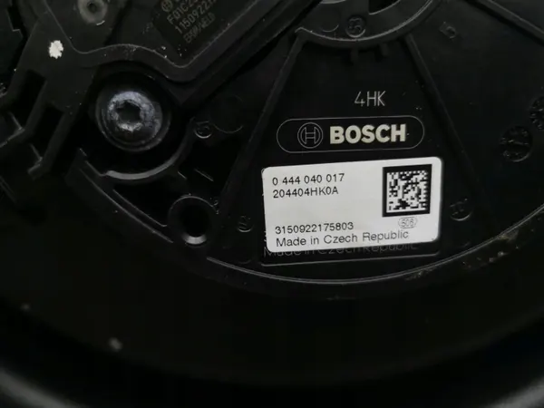 Tanque AdBlue Infiniti Q50 2017 OEM 0444040017 image 9
