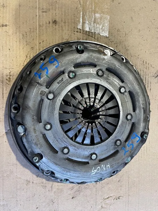 Peugeot OE 9813701180 Kaksoismassaväkä image 10