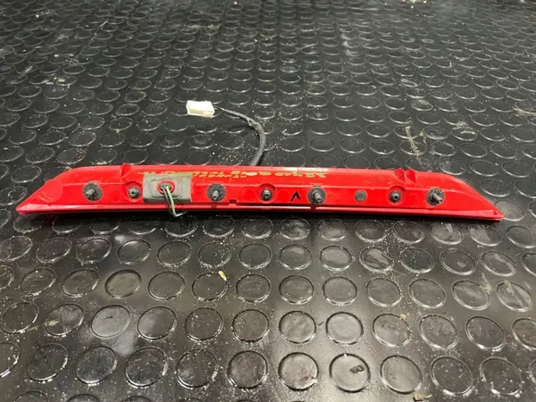 Feu Stop Supérieur Hyundai Tucson III OEM 92700-D7 image 4