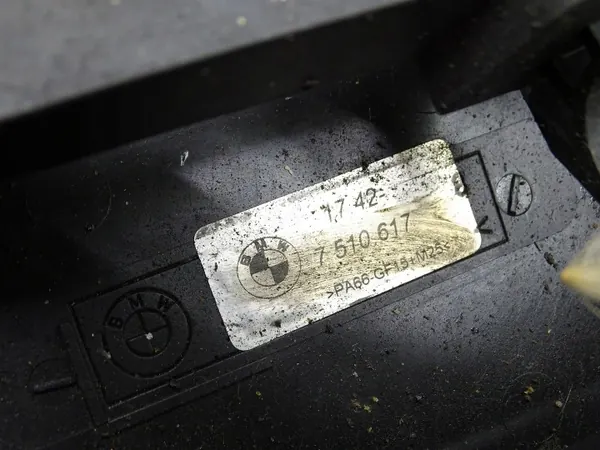 BMW E46 Radiatorventilator Module OEM 7510617 image 5