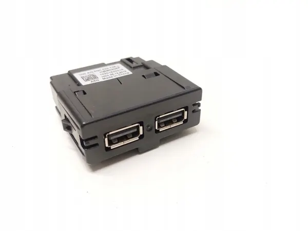Enchufe USB Cupra Ateca OEM 5Q0035726L image 2