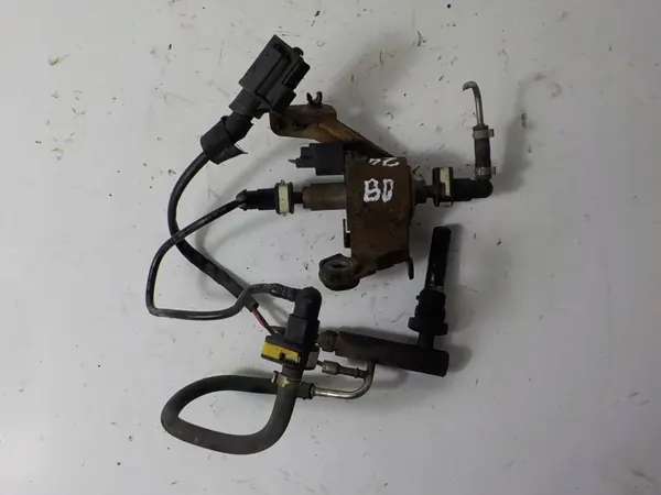 Ford Kuga I Polttoainepumppu Webasto AV61-9A407-BD image 2