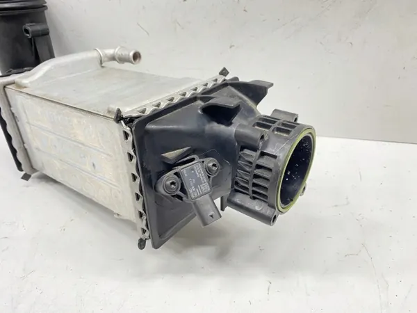 OEM 04E145785E Intercooler voor VW Golf 7 Passat B8 image 4