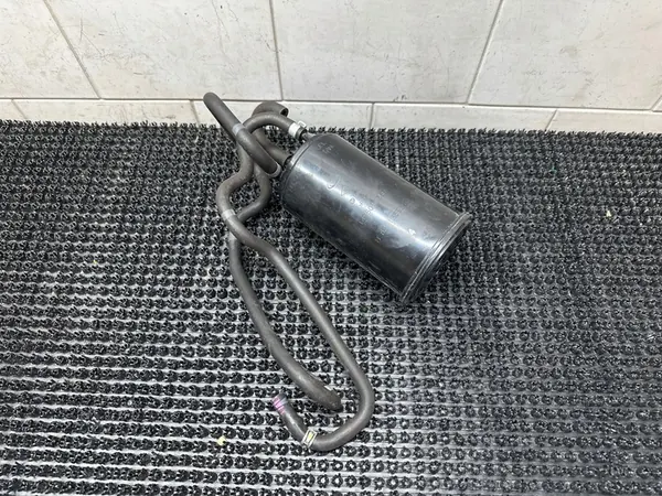 Filtre à charbon pour Renault Koleos II 149506035R image 1