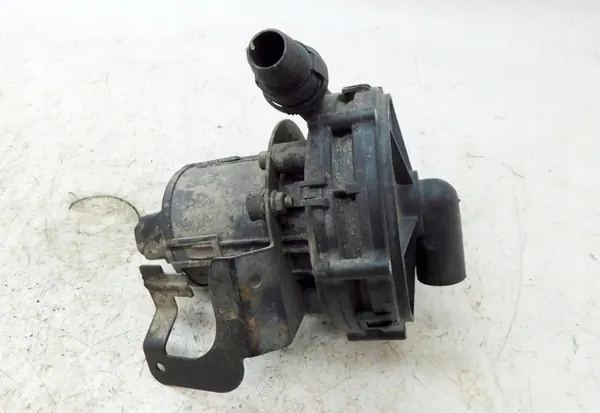 BMW E36 316 1.9B Compact Pompe Air Secondaire 1437231 image 5