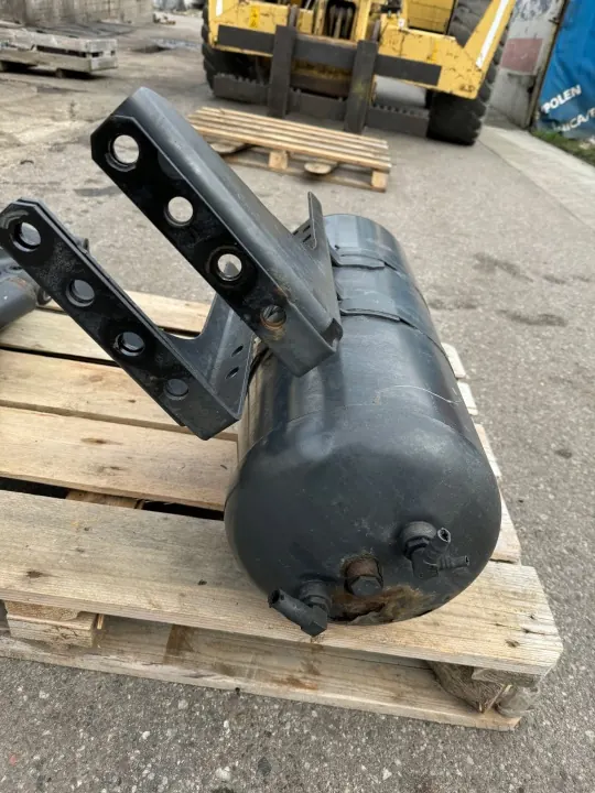 Réservoir d'air Mercedes-Benz OE pour Actros MP4 image 4