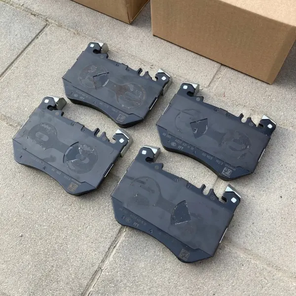 Mercedes GLC W254 etujarrutulpat OEM A2234211601 image 3