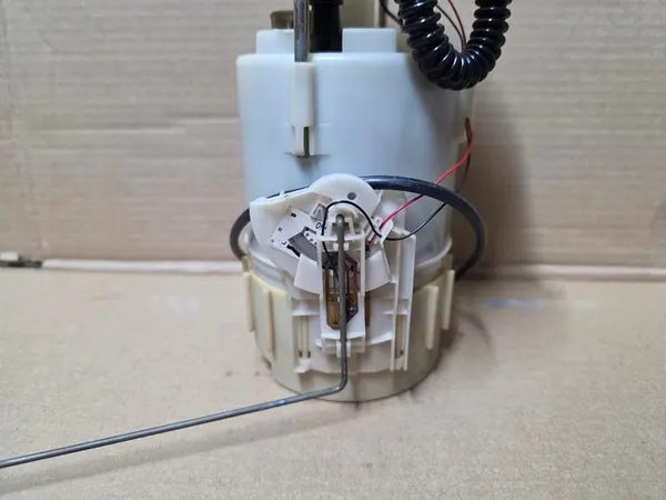 Brandstofpomp Drijver Renault Megane II 1.9 image 2