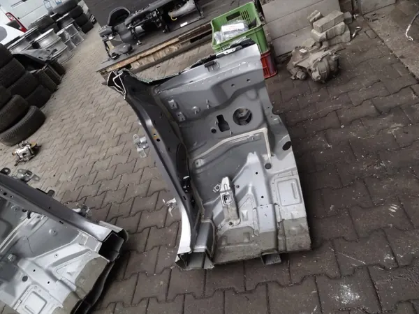 OEM 64543-G3000 Främre Vänster Boggi image 3
