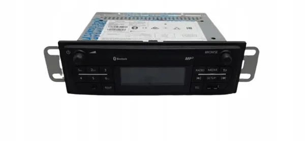 Radio Renault Trafic OEM 281152370R - Occasion image 2