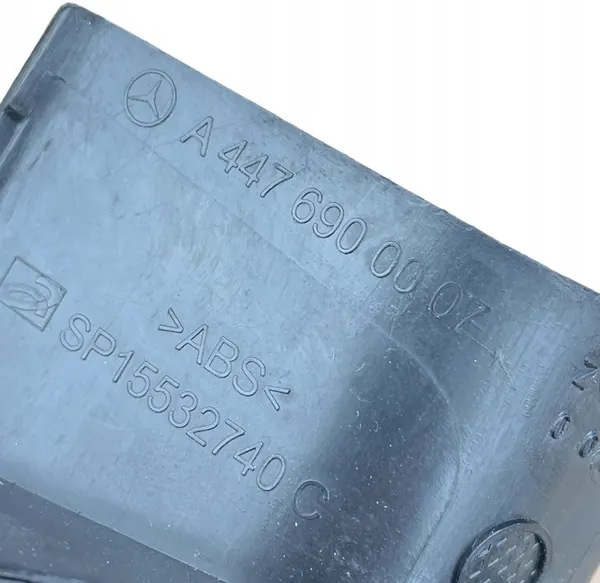 Mercedes V-Klasse W447 Pilaarbeschermer Zwart OEM A4476900007 image 8