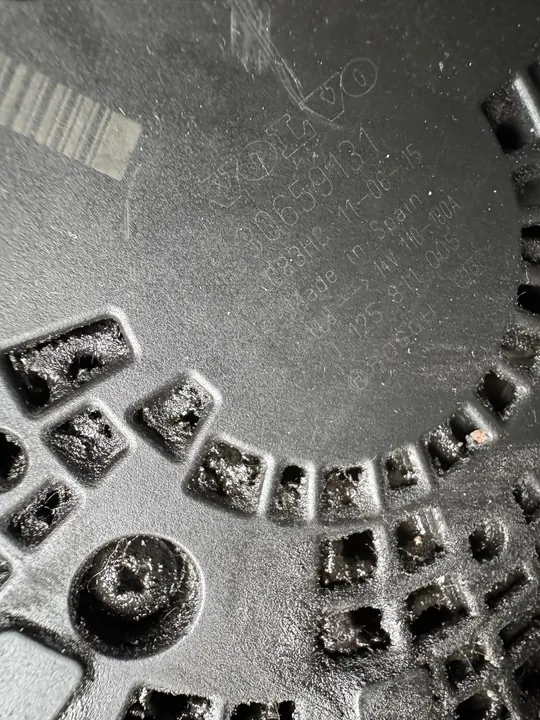 Volvo Alternaattori OE 30659131 image 3