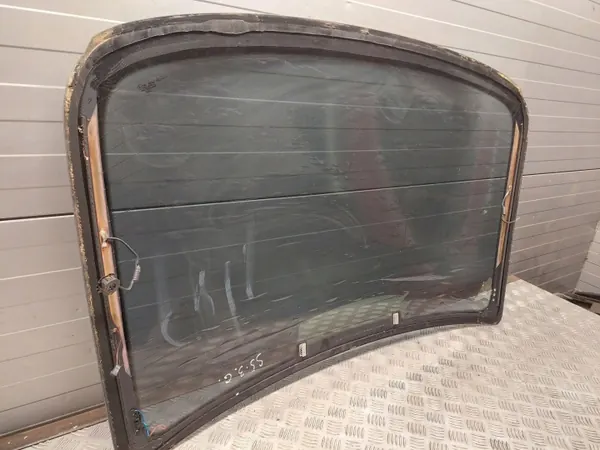 Audi S5 Heckscheibe OEM ATV67672 - Gebraucht image 5