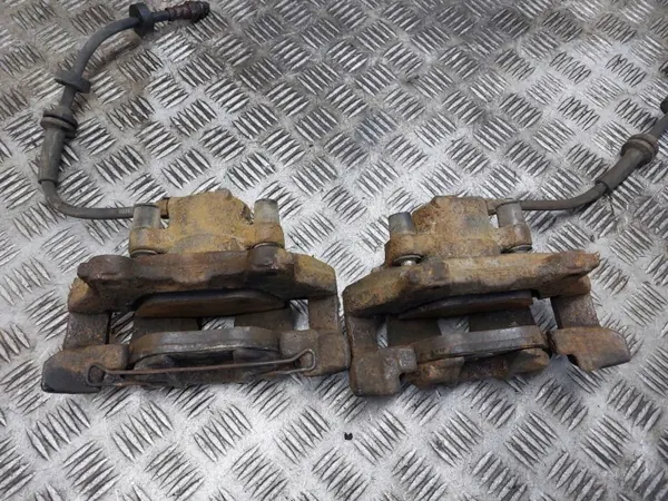 Jarrulevyt & Palat Etu OEM Alfa Romeo 147 image 8