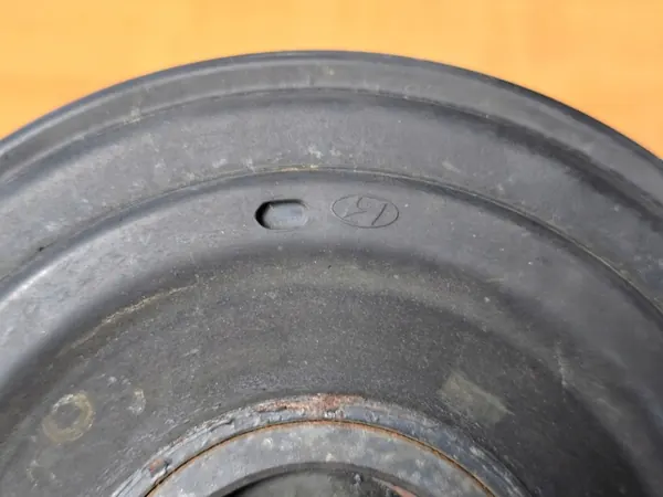OEM D4FD kampiakselin hihnapyörä Hyundai Kia 1.7 CRDi image 4