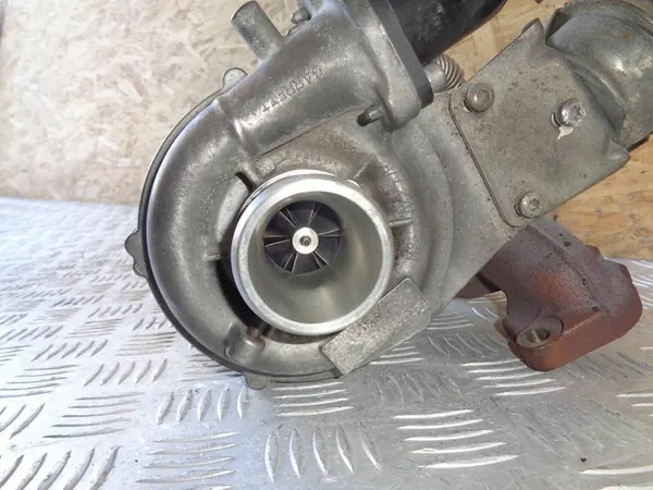 Turbo para Fiat Bravo II 1.6 JTD Multijet 2007- 55220701 image 5