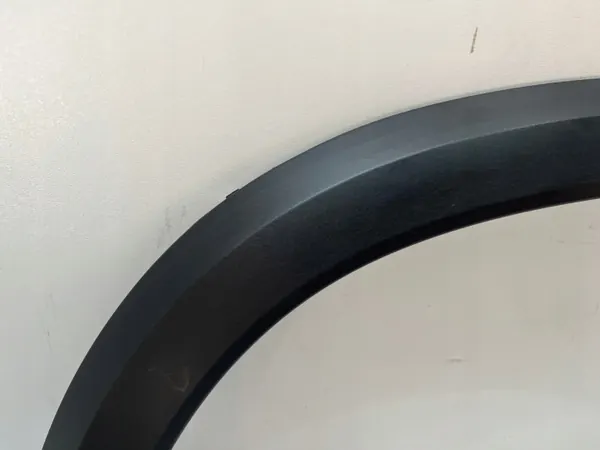 Mercedes GLE W167 Guardabarros trasero derecho OEM A1678850600 image 3
