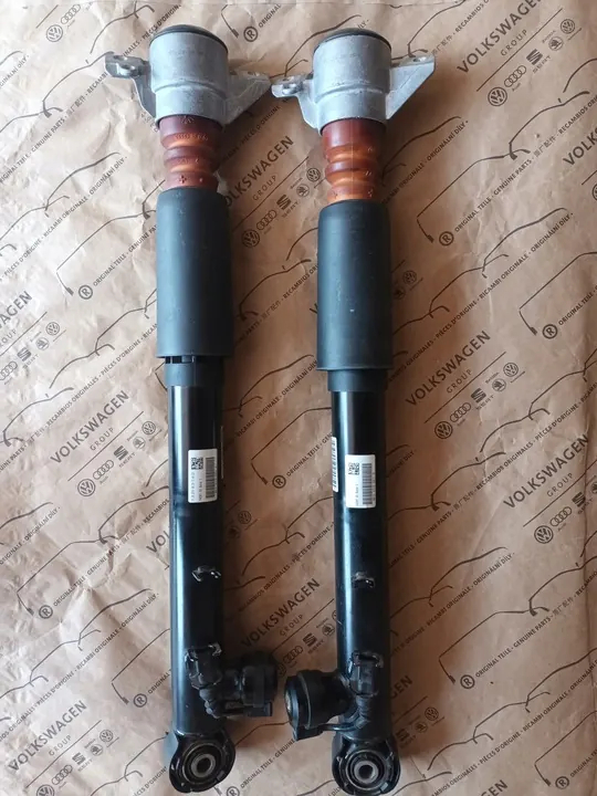 AUDI A5 8T Ammortizzatori Posteriori Attivi Set 8F0513021D image 3