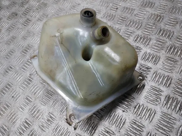 Expansionsbehållare Audi 100 C3 857121403 image 3