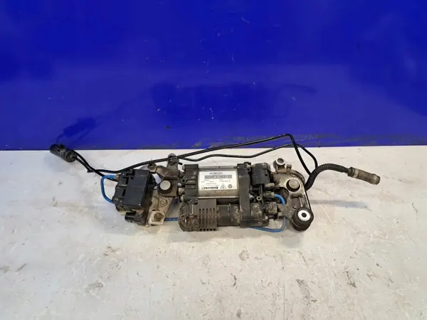 Compressor Porsche OE A45620100 para Cayenne 3.6L 2016 image 2