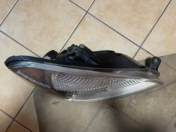 Farol Direito - HELLA 1EL 010 417-381 image 6