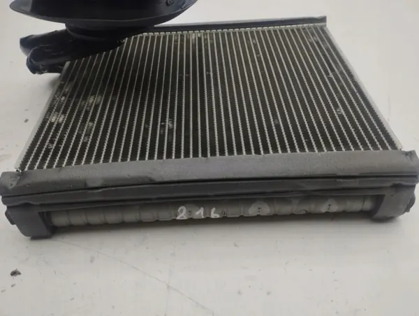 Núcleo calentador A/C Audi A7 S7 4G 2013 OEM AMD131616 image 3