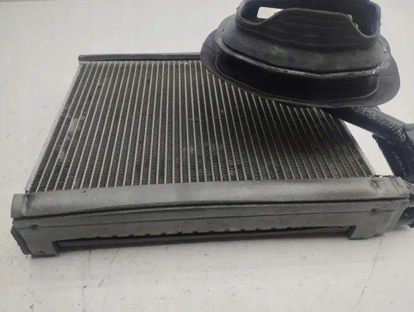Núcleo calentador A/C Audi A7 S7 4G 2013 OEM AMD131616 image 4